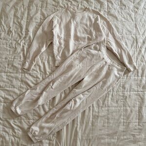 Girlfriend Collective Ivory Sweatshirt & Joggers Set